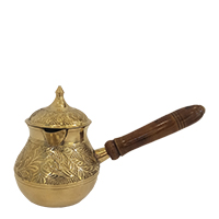 قهوه جوش برنجی برنزی مدل دسته چوبی دردار طرح گل سایز 400 سی سی